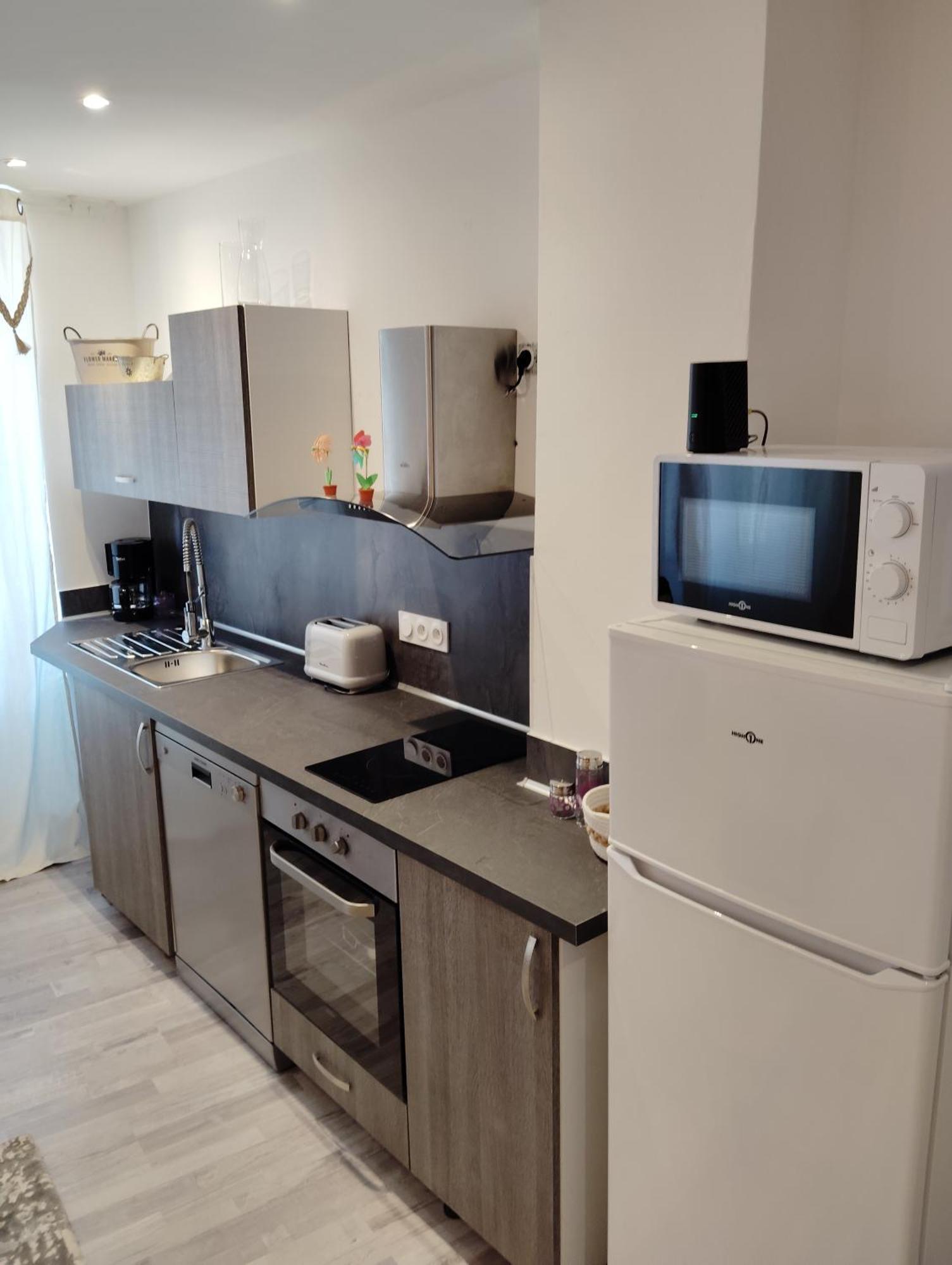 Maison Chez Marthe Le Muy Esterno foto