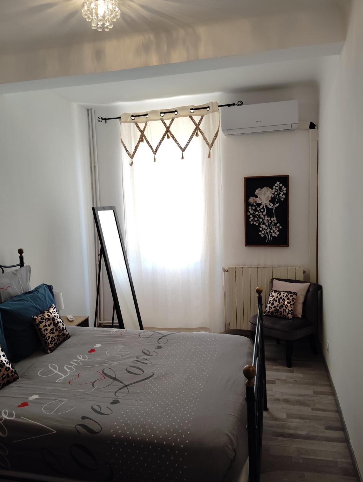 Maison Chez Marthe Le Muy Esterno foto